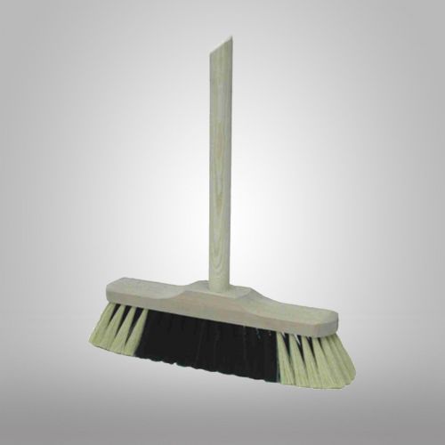 SMETÁK DŘEVĚNÝ NELAKOVANÝ